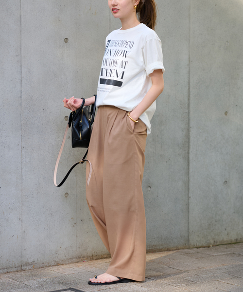 FRAMeWORK(フレームワーク)の「PRINT TEE(Tシャツ/カットソー・レディース・チャコールグレー/ベージュ/ホワイト・FREE)」の12枚目の写真