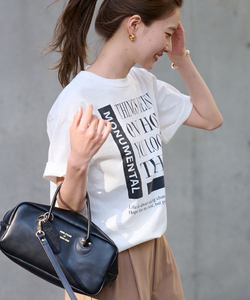 FRAMeWORK(フレームワーク)の「PRINT TEE(Tシャツ/カットソー・レディース・チャコールグレー/ベージュ/ホワイト・FREE)」の19枚目の写真