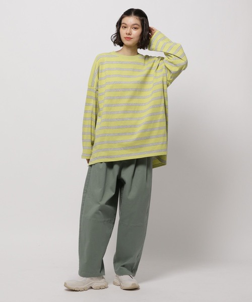 niko and...(ニコアンド)の「COLORマイスターロングTEE(Tシャツ/カットソー・レディース・オフホワイト/ブルー/ホワイト/ピンク/イエロー・BIG(L)/SHORT)」の11枚目の写真