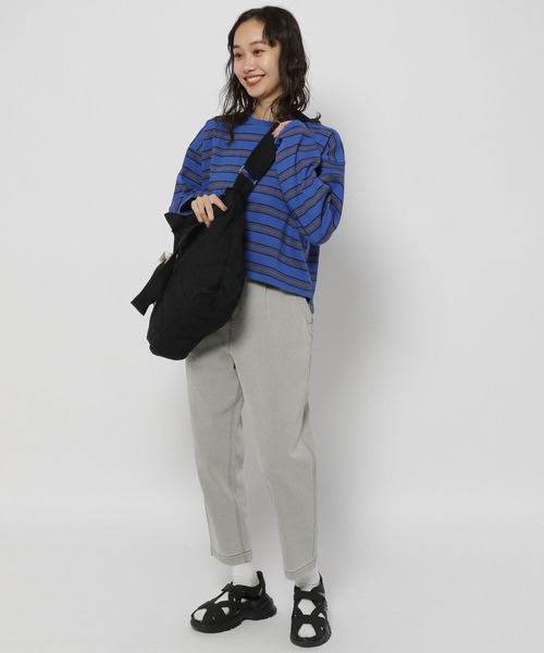 niko and...(ニコアンド)の「COLORマイスターロングTEE(Tシャツ/カットソー・レディース・オフホワイト/ブルー/ホワイト/ピンク/イエロー・BIG(L)/SHORT)」の16枚目の写真