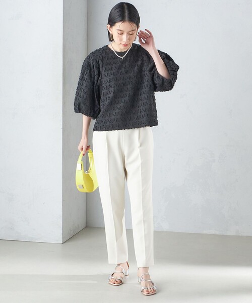 SHIPS(シップス)の「〈手洗い可能〉ジオメタリック カット ジャカード ブラウス 24SS ◇(シャツ/ブラウス・レディース・クリーム/ホワイト/ブラック・ONE SIZE)」の21枚目の写真