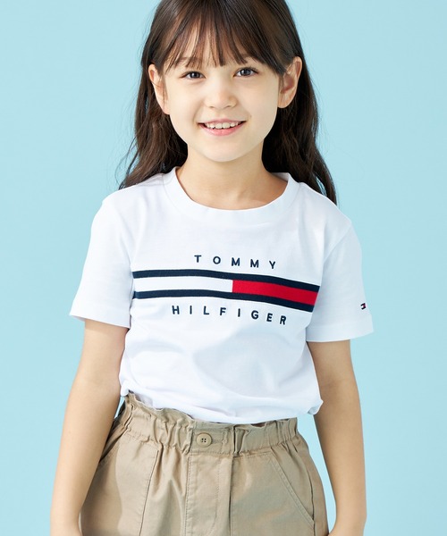 TOMMY HILFIGER（トミーヒルフィガー）の「【90～165cm展開】フラッグリブインサートTシャツ（Tシャツ/カットソー・キッズ・グレー/ベージュ/ネイビー/レッド/ホワイト/ピンク・140cm/150cm/160cm/160-165cm/100cm/110cm/120cm/130cm/90cm/80ｃｍ/70cm）」の20枚目の写真