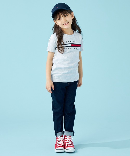 TOMMY HILFIGER（トミーヒルフィガー）の「【90～165cm展開】フラッグリブインサートTシャツ（Tシャツ/カットソー・キッズ・グレー/ベージュ/ネイビー/レッド/ホワイト/ピンク・140cm/150cm/160cm/160-165cm/100cm/110cm/120cm/130cm/90cm/80ｃｍ/70cm）」の12枚目の写真