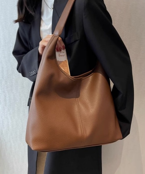 TONE SELECT GOODS（トーンセレクトグッズ）の「urbanfemine./ポーチ付きPUトートバッグ U7213（トートバッグ・レディース・ブラウン/ダークブラウン/ブラック/ブラウン系その他/シルバー・FREE）」の17枚目の写真