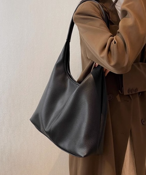 TONE SELECT GOODS（トーンセレクトグッズ）の「urbanfemine./ポーチ付きPUトートバッグ U7213（トートバッグ・レディース・ブラウン/ダークブラウン/ブラック/ブラウン系その他/シルバー・FREE）」の20枚目の写真