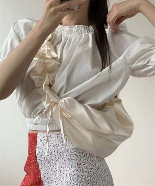 Jasmine Grandiflorum(ジャスミングランディフローラム)の「【Jasmine】2WAYリボンショルダーバッグ(ショルダーバッグ・レディース・パープル/ベージュ/ブラック・FREE)」の2枚目の写真