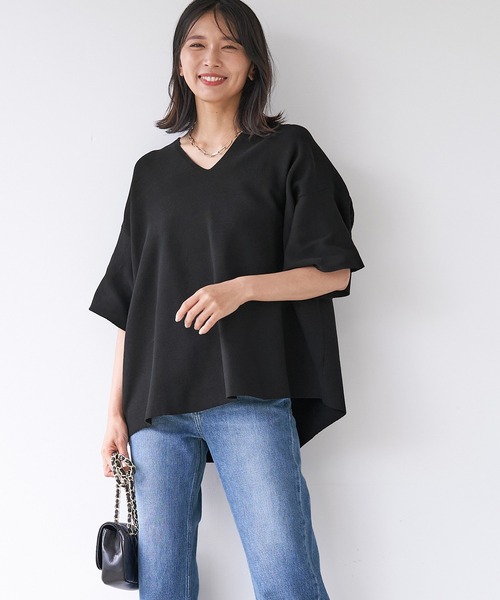 MICA&DEAL（マイカ＆ディール）の「フレアスリーブVネックニット