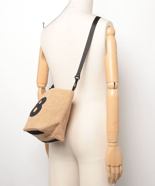 FABRICO（ファブリコ）の「【FABRICO】ナンバージュートサコッシュ（ショルダーバッグ・レディース・ベージュ系7/ベージュ系3/ベージュ系5/ベージュ系8・FREE）」の6枚目の写真