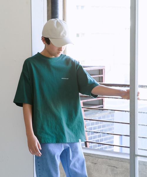 GLOBAL WORK(グローバルワーク)の「USAロゴ刺繍T半袖/AND YUA ANY/976553(Tシャツ/カットソー・キッズ・その他1/チャコールグレー/ブルー/グリーン/ネイビー/セージグリーン/パープル・160cm/150cm/170cm)」の1枚目の写真
