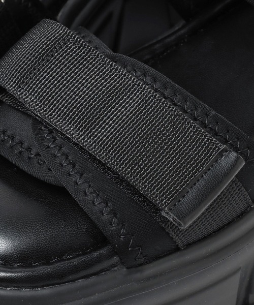 repipi armario（レピピ アルマリオ）の「ベルトアツゾコサンダル（サンダル・キッズ・ゼブラ/シルバー/グレー/ブラック・MEDIUM/SMALL/LARGE）」の7枚目の写真