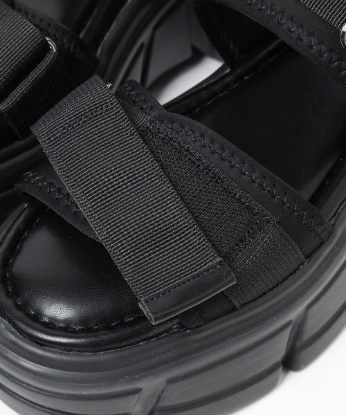 repipi armario（レピピ アルマリオ）の「ベルトアツゾコサンダル（サンダル・キッズ・ゼブラ/シルバー/グレー/ブラック・MEDIUM/SMALL/LARGE）」の11枚目の写真