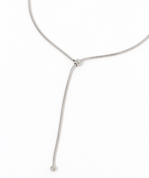 LOWRYS FARM（ローリーズファーム）の「ステンレススネークスライドネックレス  111651（ネックレス・レディース・ベージュ/グレー・FREE）」の6枚目の写真