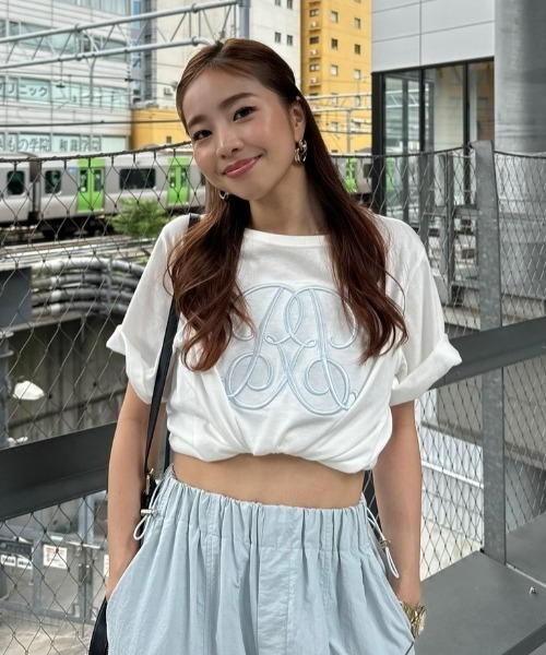 rienda（リエンダ）の「WRR Tシャツ 夏服 夏服（Tシャツ/カットソー・レディース・ピンク/ホワイト/レッド系その他/ブラック/ネイビー/ピンク系その他/ブルー系その他・FREE）」の4枚目の写真