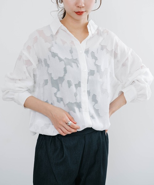 ANNA LUNA（アンナルナ）の「【ANNA LUNA】1枚でトレンド感満載の上品見え花柄ジャガードシャツブラウス（シャツ/ブラウス・レディース・パープル/ブラック/オフホワイト・LARGE/MEDIUM/X-LARGE）」の11枚目の写真