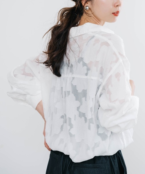 ANNA LUNA（アンナルナ）の「【ANNA LUNA】1枚でトレンド感満載の上品見え花柄ジャガードシャツブラウス（シャツ/ブラウス・レディース・パープル/ブラック/オフホワイト・LARGE/MEDIUM/X-LARGE）」の16枚目の写真