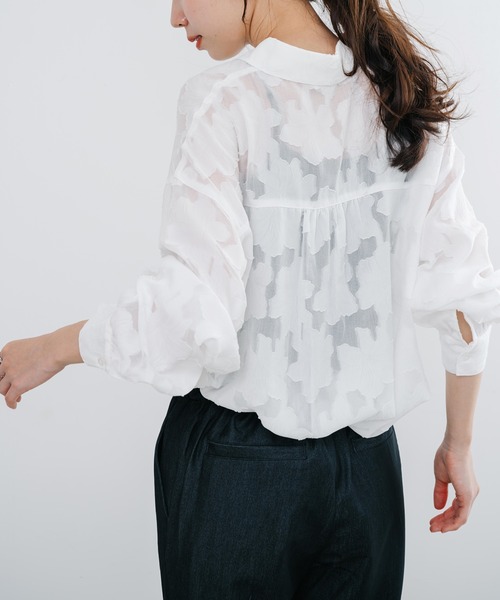 ANNA LUNA（アンナルナ）の「【ANNA LUNA】1枚でトレンド感満載の上品見え花柄ジャガードシャツブラウス（シャツ/ブラウス・レディース・パープル/ブラック/オフホワイト・LARGE/MEDIUM/X-LARGE）」の19枚目の写真