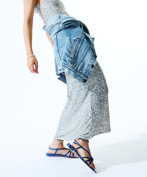 LAROUTE（ラルート）の「【LAROUTE】メタリック 華奢ストラップ フラットサンダル（サンダル・レディース・ゴールド/シルバー/ブルー・S/M/L）」の15枚目の写真