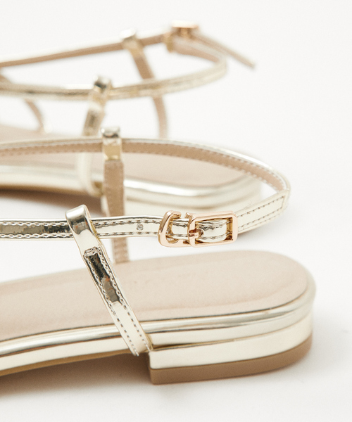 LAROUTE（ラルート）の「【LAROUTE】メタリック 華奢ストラップ フラットサンダル（サンダル・レディース・ゴールド/シルバー/ブルー・S/M/L）」の20枚目の写真