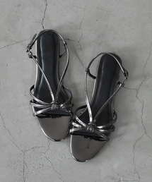 LAROUTE | 【LAROUTE】メタリック 華奢ストラップ フラットサンダル(サンダル)