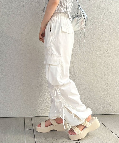 OLIVE des OLIVE(オリーブデオリーブ)の「ダブルリボンカーゴパンツ(カーゴパンツ・レディース・ピンク/オフホワイト/チャコールグレー/ラベンダー/アイボリー/その他・FREE)」の19枚目の写真