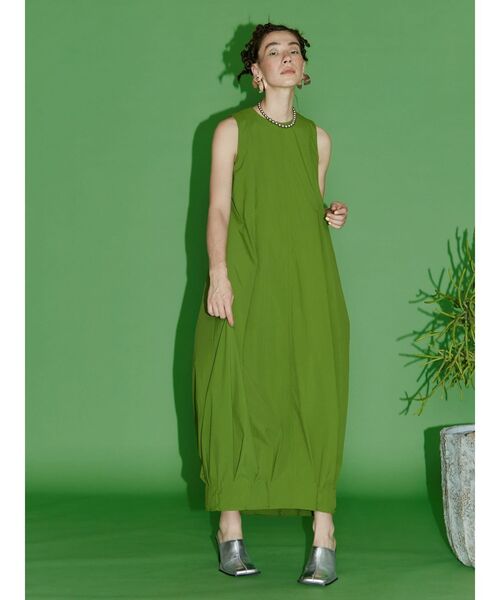 UN3D.(アンスリード)の「TUCK COCOON OP / タックコクーンワンピース(ワンピース・レディース・ライム/ブラック・36/38)」の9枚目の写真