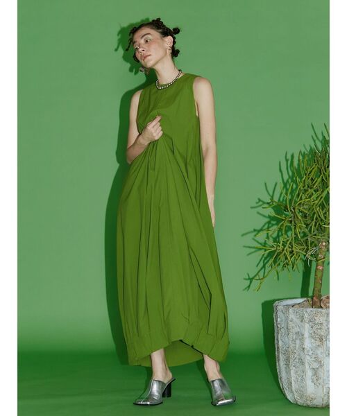 UN3D.(アンスリード)の「TUCK COCOON OP / タックコクーンワンピース(ワンピース・レディース・ライム/ブラック・36/38)」の11枚目の写真