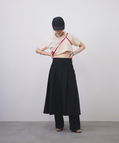 oll(オール)の「Piping multi way Tee(Tシャツ/カットソー・レディース・ベージュ/ホワイト/ブラック・FREE)」の11枚目の写真