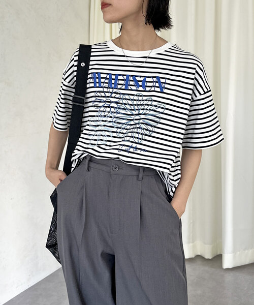 CPCM(シーピーシーエム)の「アソート刺繍T(Tシャツ/カットソー・レディース・ピンク/ネイビー/ホワイト/ホワイト系その他/ブラック系その他/チャコールグレー/オフホワイト/レモンイエロー/ブラック/グレイッシュベージュ/ブラック系その他2・SMALL/MEDIUM)」の6枚目の写真
