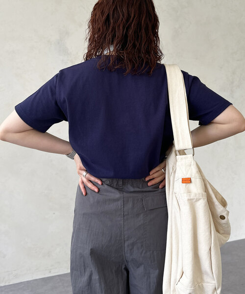 CPCM(シーピーシーエム)の「アソート刺繍T(Tシャツ/カットソー・レディース・ピンク/ネイビー/ホワイト/ホワイト系その他/ブラック系その他/チャコールグレー/オフホワイト/レモンイエロー/ブラック/グレイッシュベージュ/ブラック系その他2・SMALL/MEDIUM)」の14枚目の写真