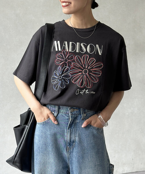 CPCM(シーピーシーエム)の「アソート刺繍T(Tシャツ/カットソー・レディース・ピンク/ネイビー/ホワイト/ホワイト系その他/ブラック系その他/チャコールグレー/オフホワイト/レモンイエロー/ブラック/グレイッシュベージュ/ブラック系その他2・SMALL/MEDIUM)」の19枚目の写真