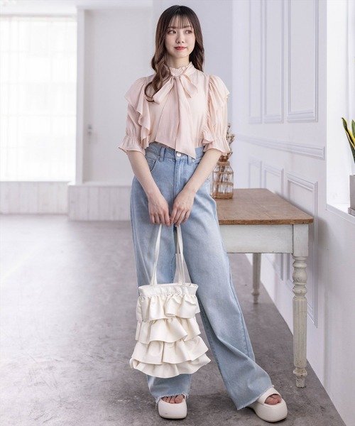 clear（クリア）の「ボウタイフリル半袖ブラウス≪2024SS≫（シャツ/ブラウス・レディース・オフホワイト/ピンク/ミント・F）」の15枚目の写真