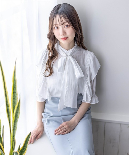 clear（クリア）の「ボウタイフリル半袖ブラウス≪2024SS≫（シャツ/ブラウス・レディース・オフホワイト/ピンク/ミント・F）」の16枚目の写真