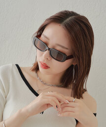 オーバルサングラス
