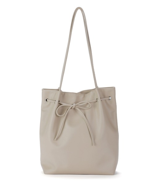 ALTROSE(アルトローズ)の「【A4・500ペットボトル可】リボン トートバッグ マリル(トートバッグ・レディース・ブラック/アイボリー/シルバー/レッド/グレー系その他/ホワイト系その他/ブルー系その他/チェック/ブラック系その他5/ホワイト系その他3・FREE)」の17枚目の写真