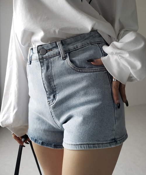 me+em select(ミームセレクト)の「【 2color 】バックリボンストレッチデニムショートパンツ / back ribbon stretch denim short pants(デニムパンツ・レディース・ブラック/ブルー・SMALL/MEDIUM/LARGE)」の9枚目の写真