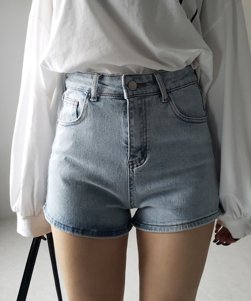 me+em select(ミームセレクト)の「【 2color 】バックリボンストレッチデニムショートパンツ / back ribbon stretch denim short pants(デニムパンツ・レディース・ブラック/ブルー・SMALL/MEDIUM/LARGE)」の6枚目の写真