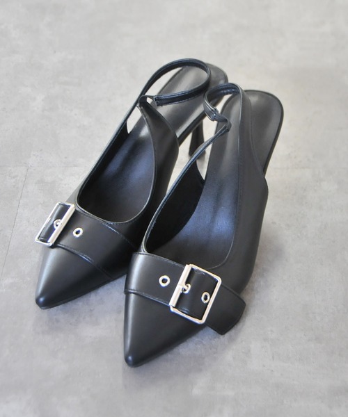 ENVYM（アンビー）の「ベルトポイントミュール（パンプス・レディース・ブラック/ホワイト・22.5cm/23.5cm/24.5cm）」の9枚目の写真