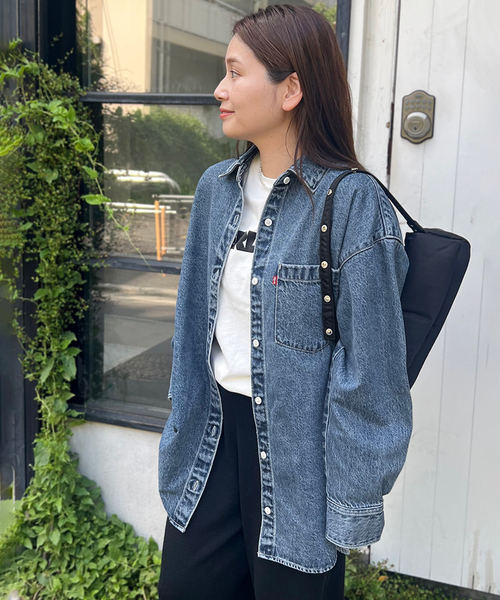 Levi's(リーバイス)の「《追加》別注【LEVI'S(R)/リーバイス(R)】THE EVERYDAY SHIRTS:シャツ(シャツ/ブラウス・レディース・ブルー・X-SMALL/MEDIUM)」の9枚目の写真