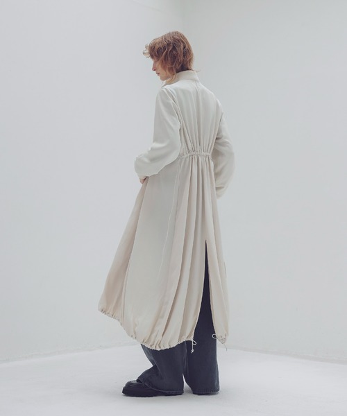 DRESSLAVE（ドレスレイブ）の「utility tuck dress(ユーティリティタックワンピース)（ワンピース・レディース・ブラック/ホワイト・38）」の4枚目の写真