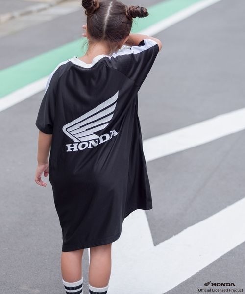 LOWRYS FARM（ローリーズファーム）の「ＨＯＮＤＡカットワンピースＳＳ　135690（ワンピース・キッズ・ブラック/オフホワイト/レッド・110cm/120cm/130cm/140cm/150cm）」の2枚目の写真