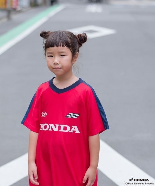 LOWRYS FARM（ローリーズファーム）の「ＨＯＮＤＡカットワンピースＳＳ　135690（ワンピース・キッズ・ブラック/オフホワイト/レッド・110cm/120cm/130cm/140cm/150cm）」の4枚目の写真