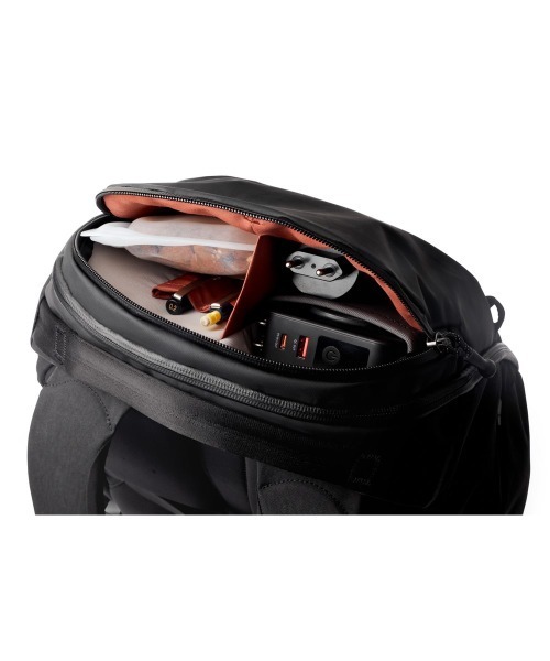 entre square（アントレスクエアー）の「Bellroy/バックパック/リュックサック Venture Travel Pack 26L ブラック（バックパック/リュック・レディース・ブラック・ONE SIZE）」の3枚目の写真