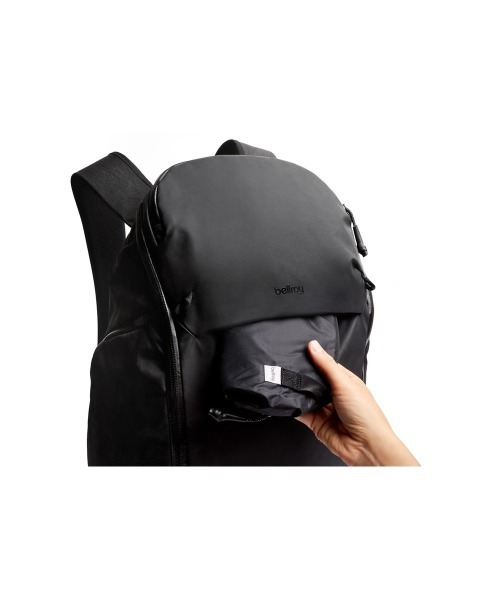 entre square（アントレスクエアー）の「Bellroy/バックパック/リュックサック Venture Travel Pack 26L ブラック（バックパック/リュック・レディース・ブラック・ONE SIZE）」の4枚目の写真