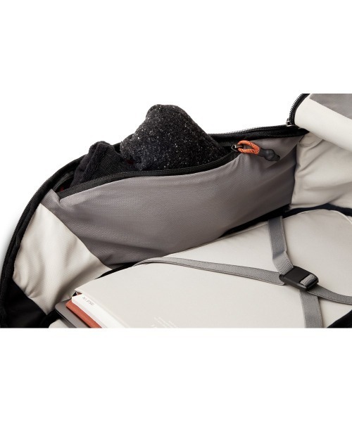entre square（アントレスクエアー）の「Bellroy/バックパック/リュックサック Venture Travel Pack 26L ブラック（バックパック/リュック・レディース・ブラック・ONE SIZE）」の14枚目の写真