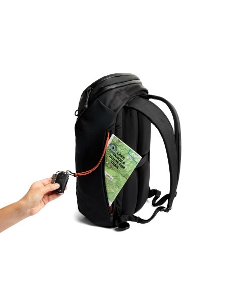 entre square（アントレスクエアー）の「Bellroy/バックパック/リュックサック Venture Travel Pack 26L ブラック（バックパック/リュック・レディース・ブラック・ONE SIZE）」の15枚目の写真