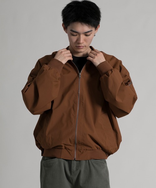 aimoha(アイモハ)の「【aimoha neo】Stylish Casual MA-1(MA-1・メンズ・オレンジ/グリーン/ブラック/オフホワイト・MEDIUM/LARGE/X-LARGE/XX-LARGE/XXX-LARGE)」の21枚目の写真
