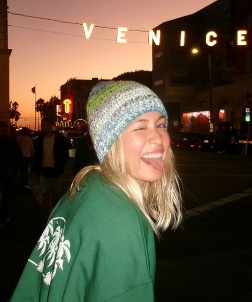 ROOPTOKYO（ループトウキョウ）の「【Sunkissed Sunflower / サンキッスド サンフラワー】グラデーションニットキャップ（ニットキャップ/ビーニー・レディース・レッド/グリーン・FREE）」の5枚目の写真