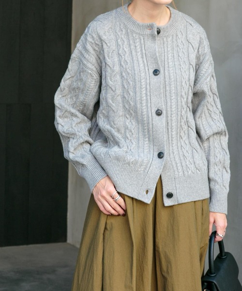 FORK&SPOON（フォークアンドスプーン）の「FORK&SPOON　アラン柄ニットカーディガン（カーディガン/ボレロ・レディース・レッド/チャコールグレー/グレー/アイボリー・1）」の21枚目の写真