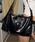 SHAGGIE�i�V���M�[�j�́u�y���r���[�]����4.8�z�X�^�b�Y�t��2WAY�o�b�O�i�V�����_�[�o�b�O�j�v�b�u���b�N