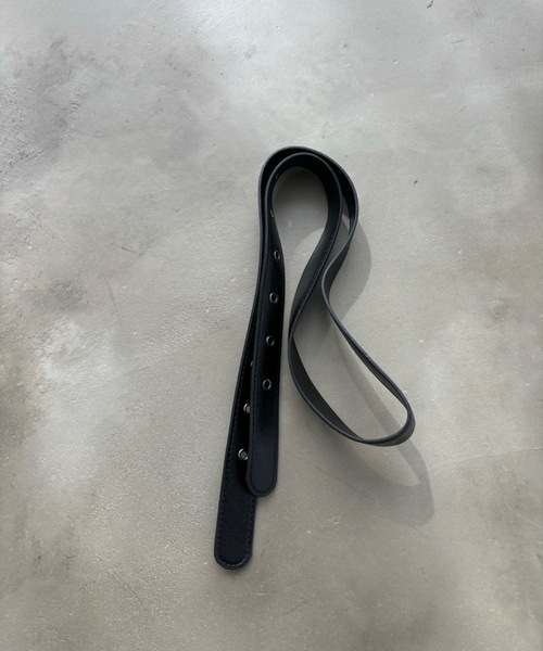 SHAGGIE（シャギー）の「【レビュー評価★5】スタッズ付き2WAYバッグ（ショルダーバッグ・レディース・ホワイト/ブラック/レッド/ブラウン・FREE）」の11枚目の写真